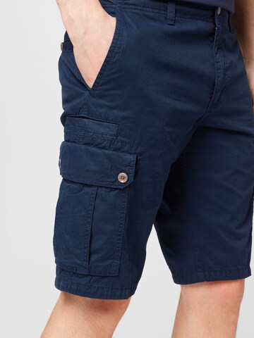 bugatti Regular Shorts in Blau