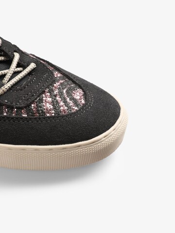 Sneaker alta di Scalpers in grigio