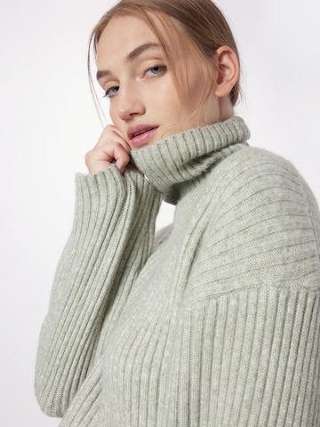 ABOUT YOU - Pullover 'Caya' em verde