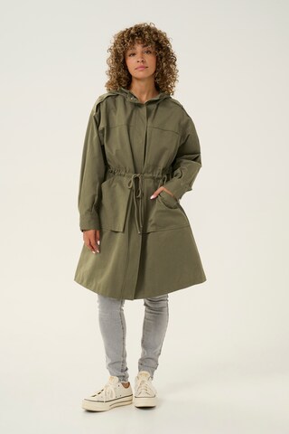 Cream Parka ' Maeve' in Grün