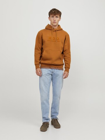 R.D.D. ROYAL DENIM DIVISION Sweatshirt 'Aiden' in Oranje