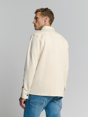 No Excess Tussenjas in Beige