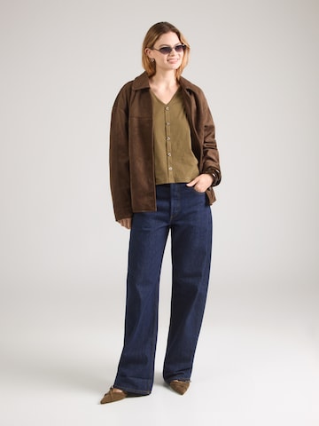 ABOUT YOU Top 'Jasmin' in Green