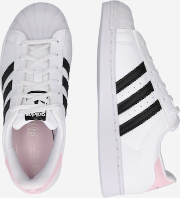 ADIDAS ORIGINALS Σνίκερ 'Superstar' σε λευκό