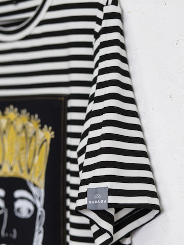 RADADA - Camiseta en negro