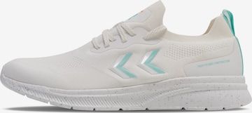 Hummel Sports shoe in White: front