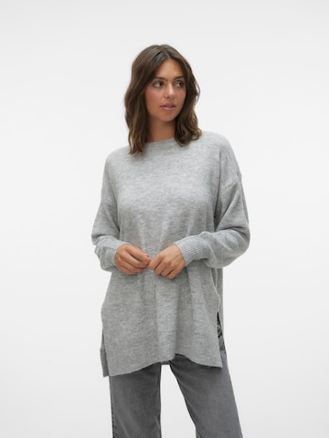 Pull-over 'Filuca' VERO MODA en gris : devant