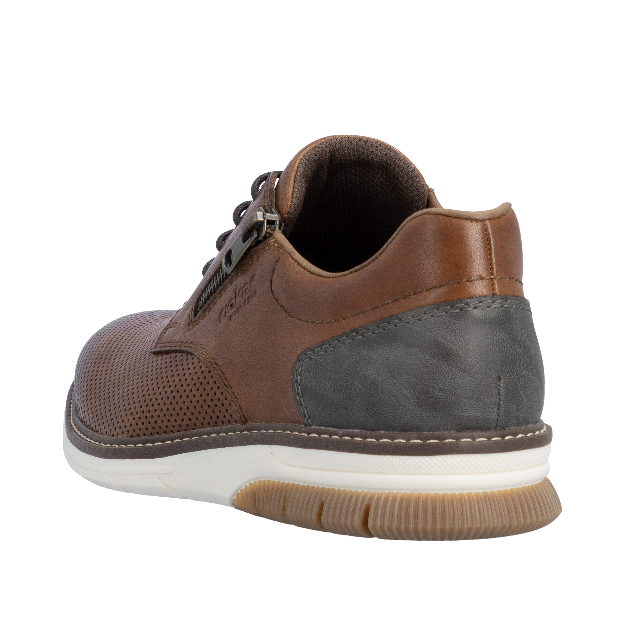 Scarpa stringata di Rieker in marrone