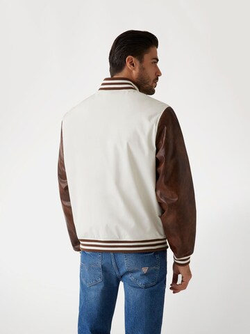 GUESS Jacke in Weiß