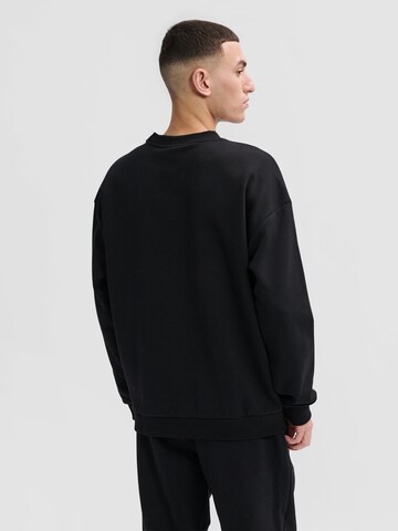 Hummel Sweatshirt in Black