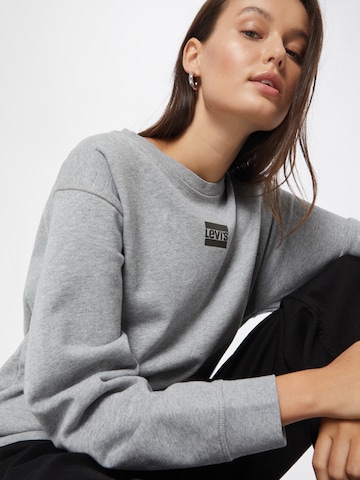 LEVI'S ® - Sweatshirt 'Graphic Standard Crew' em cinzento