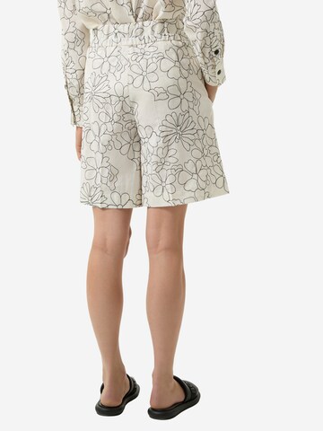 BOGNER Loosefit Shorts 'Cinzia' in Weiß