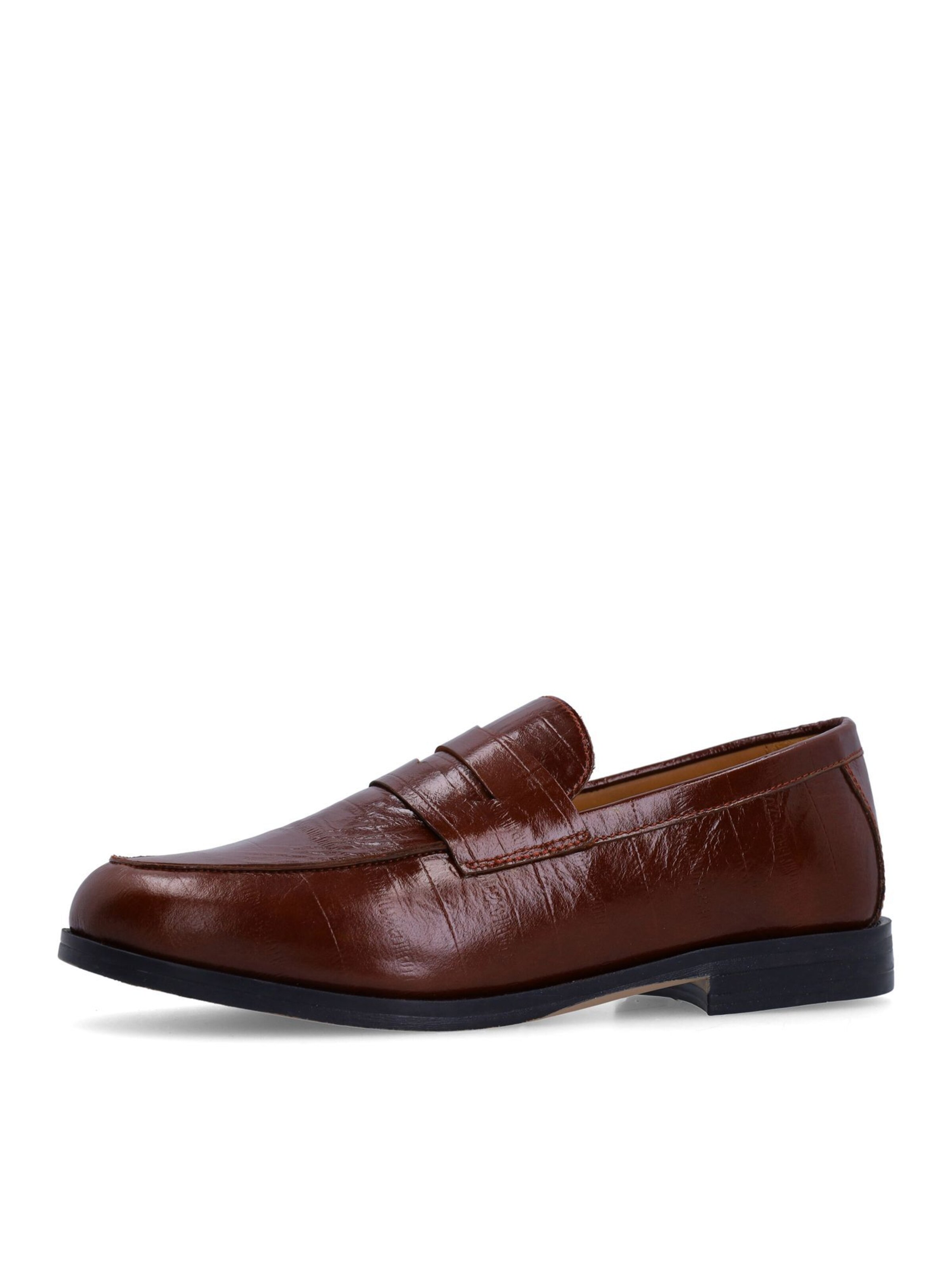 MANFIELD Classic Flats in Red: front