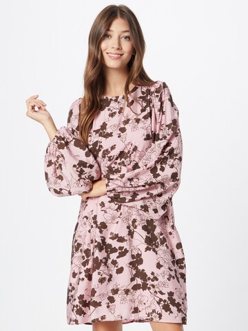 Robe ICHI en rose : devant