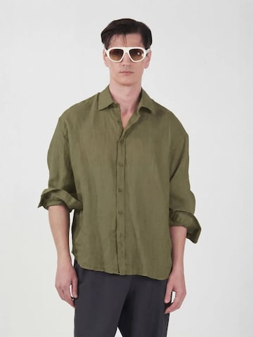 T-Shirt 'Hemden' Giesto en vert : devant