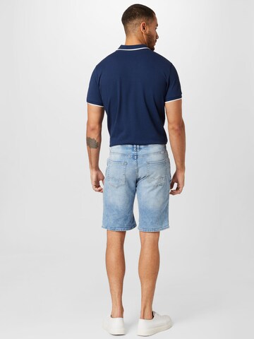 BLEND Regular Shorts in Blau