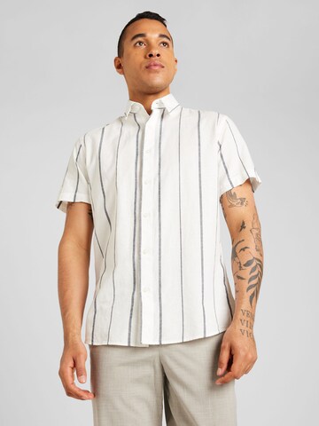 SELECTED HOMME Slim fit Button Up Shirt in White: front
