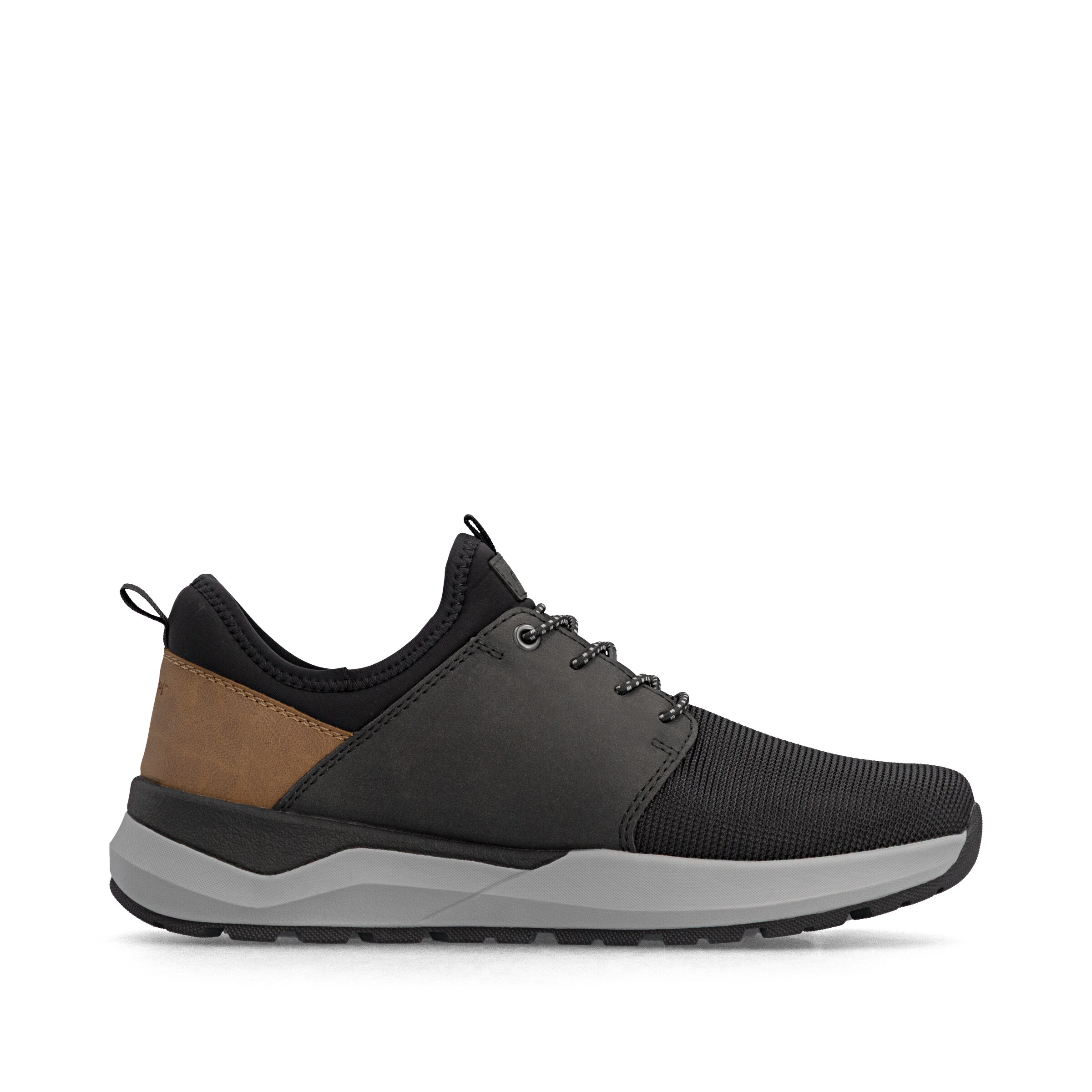 Chaussure de sport à lacets Rieker en noir