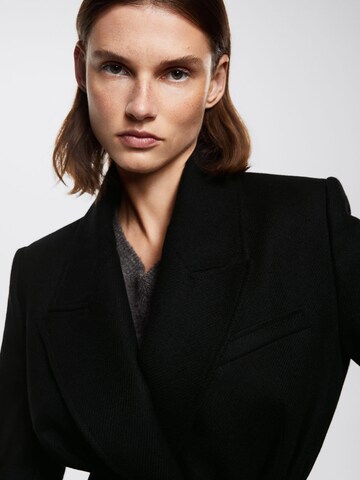 MANGO Płaszcz przejściowy 'Paris' w kolorze czarny
