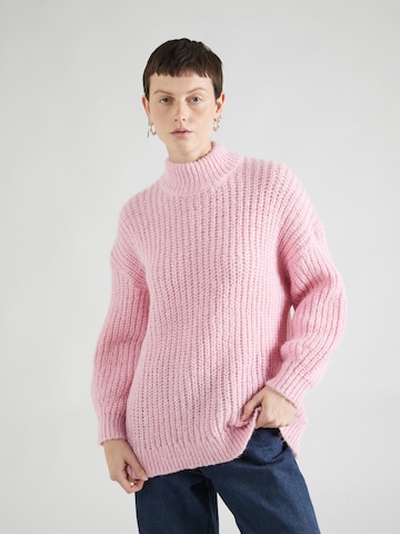 Monki Oversized Sweater in Pink: front