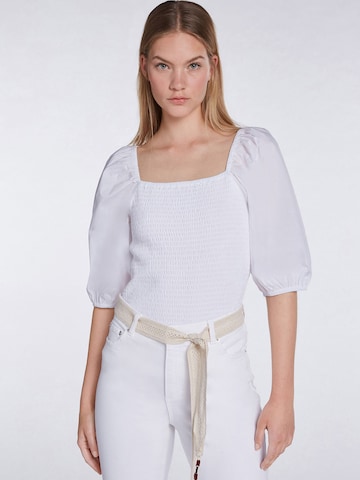 SET Blouse in White: front