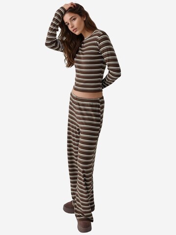 Tenue d'intérieur 'Zweiteiliges Set' Hiccup en marron