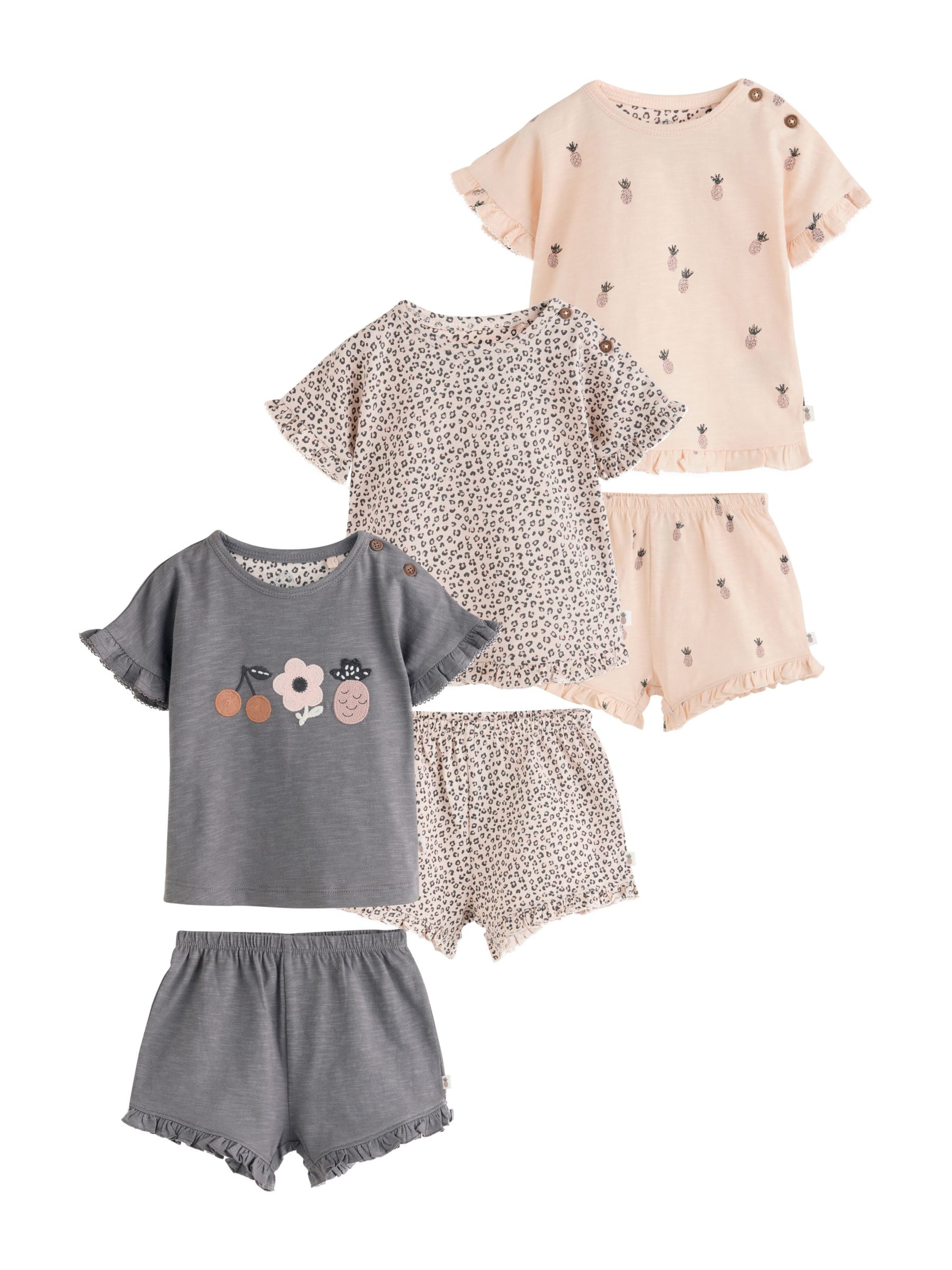 Next Set: T-Shirt und Shorts in Mischfarben: Vorderseite