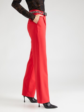 Trendyol Loose fit Pleat-Front Pants in Red: front