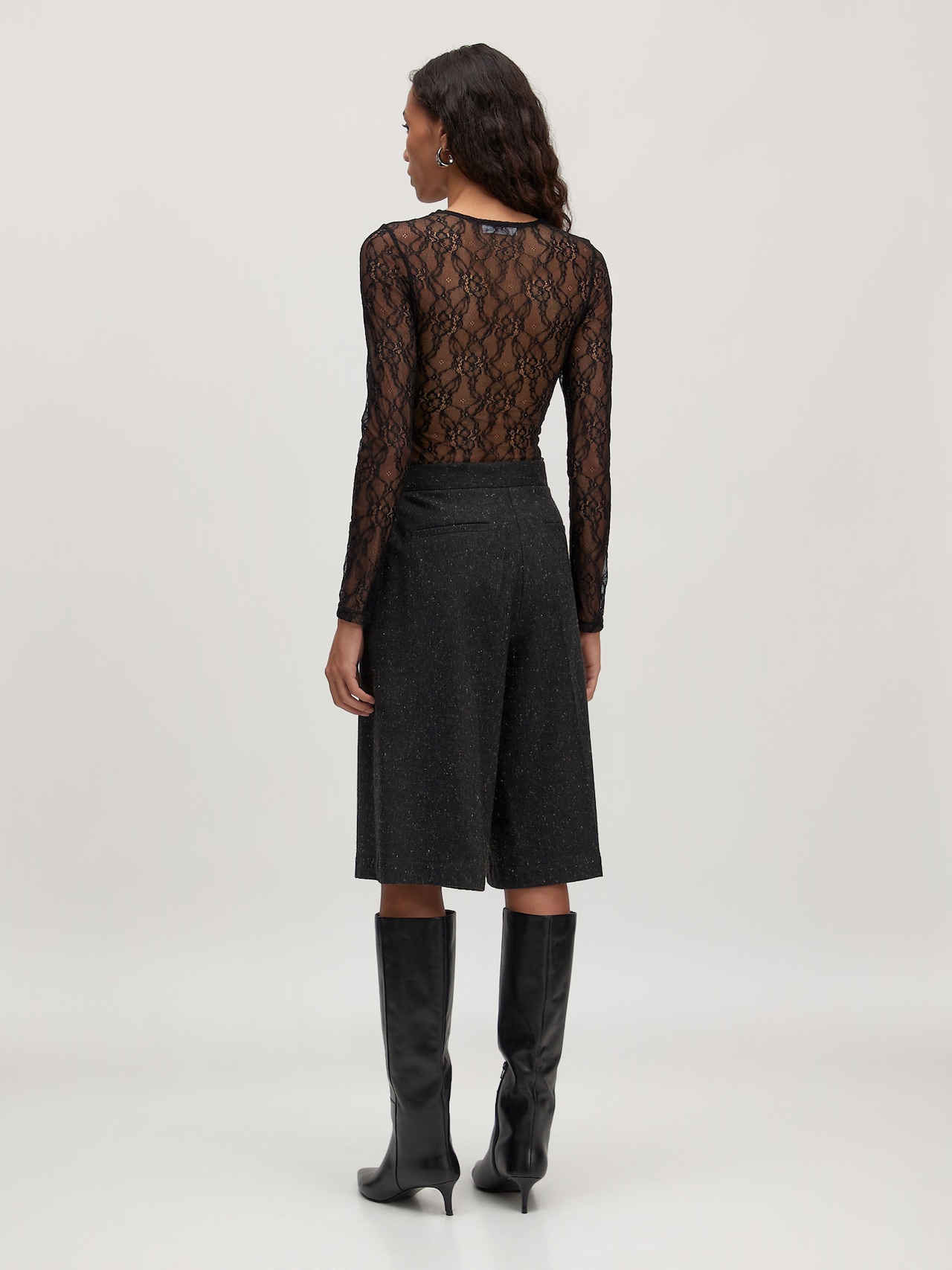 EDITED Produkte Shirtbody 'Janiya' schwarz