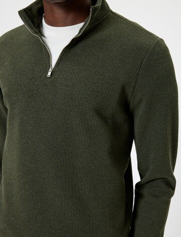 Koton Sweatshirt in Green