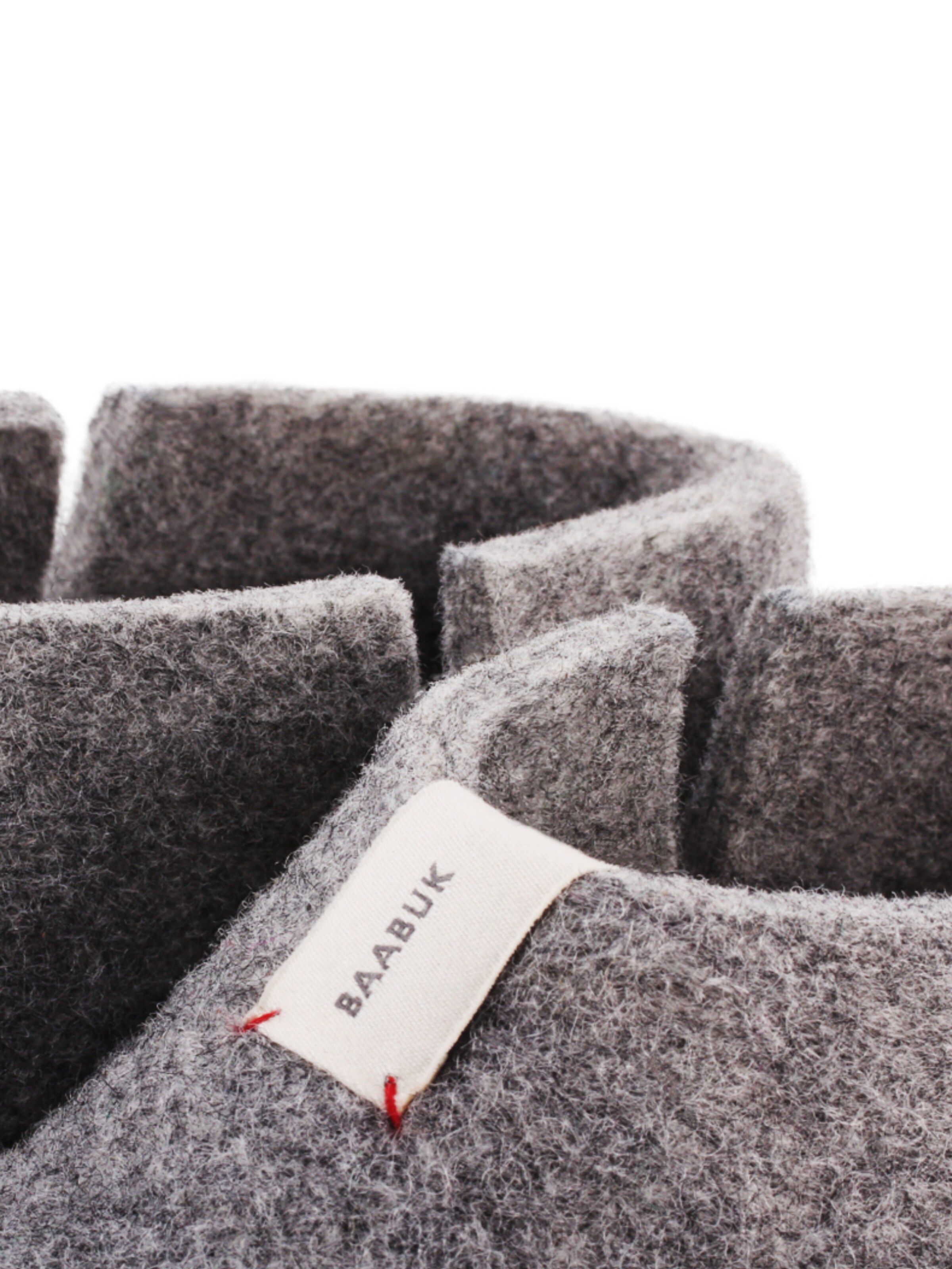 Baabuk Slipper 'Lisa' in Grau