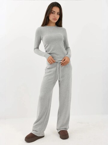 Hiccup Sweater in Grey