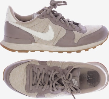 NIKE Sneaker 40 in Beige: predná strana