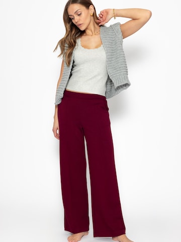 SASSYCLASSY Wide Leg Hose in Rot