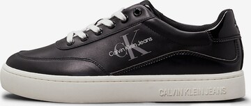 Baskets basses Calvin Klein Jeans en noir : devant