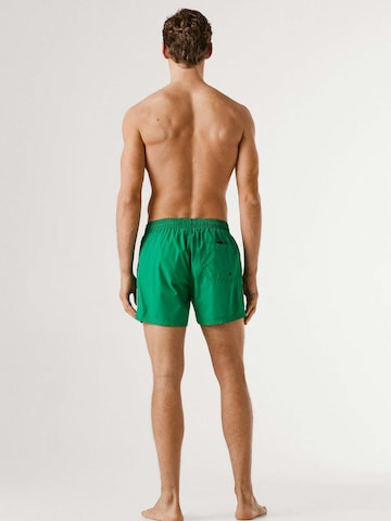 Pantaloncini da bagno di Pepe Jeans in verde