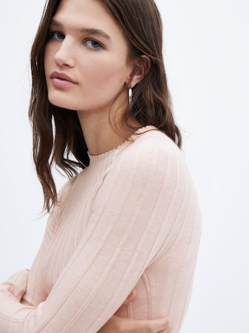 MANGO Sweater in Pink