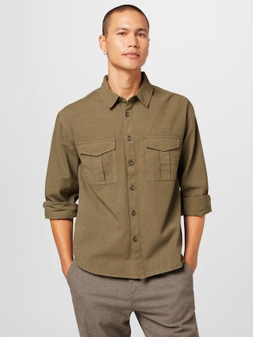 ABOUT YOU Regular fit Button Up Shirt 'Simon' in Green: front