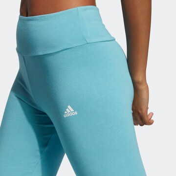 ADIDAS SPORTSWEAR Skinny Urheiluhousut 'Essentials' värissä sininen