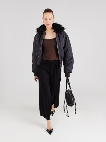 Abercrombie & Fitch Top in Braun