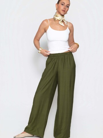 SASSYCLASSY Wide leg Trousers in Green