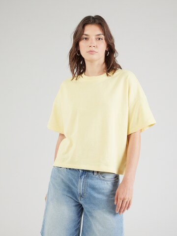 Sweat-shirt 'Chilli' PIECES en jaune : devant