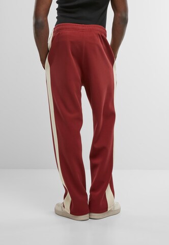 Karl Kani Regular Pants in Red