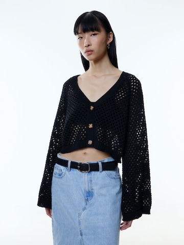 EDITED Knit Cardigan 'Vivienne' in Black: front