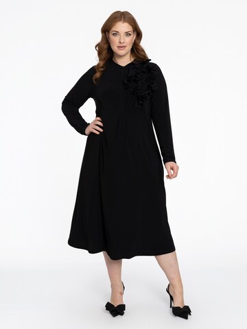 YOEK Kleid in Schwarz