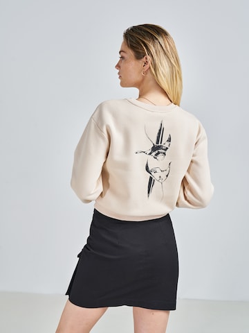 ABOUT YOU x Swalina&Linus Sweatshirt 'Emma' in Beige