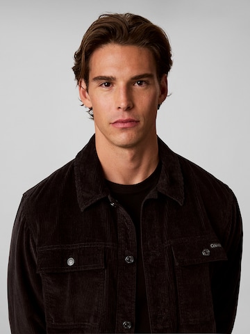 Calvin Klein Jeans Jacke in Schwarz