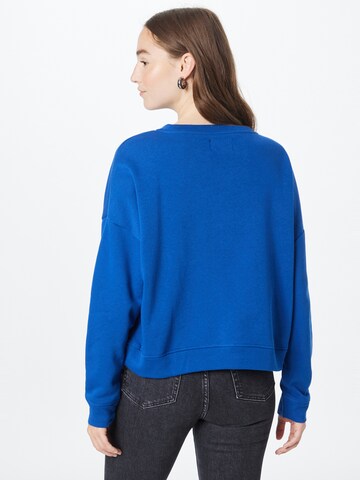 PIECES Sweatshirt 'Chilli' in Blauw