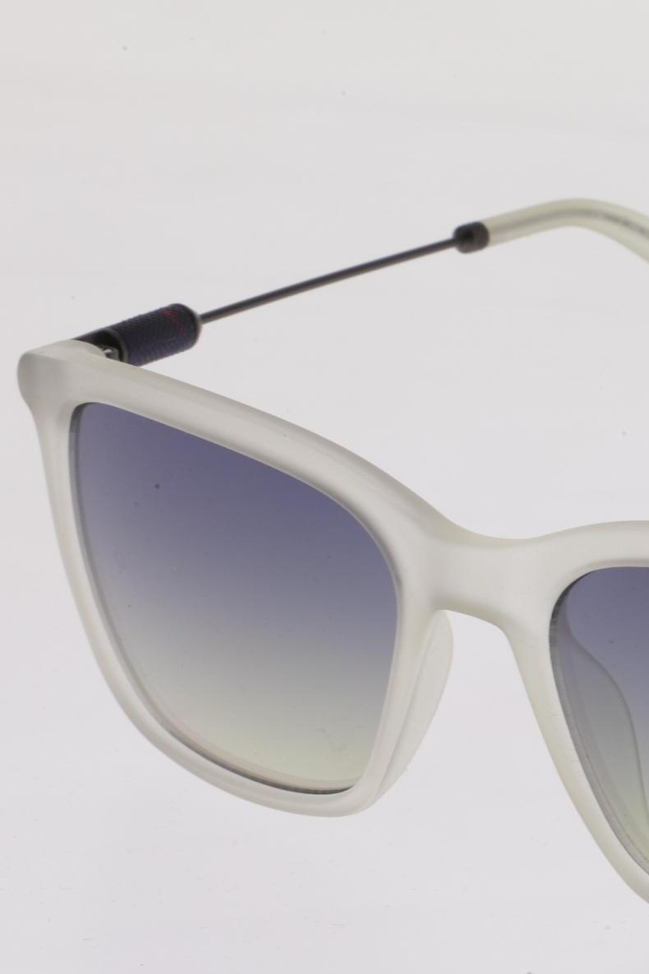 Calvin Klein Jeans Sunglasses in One size in Grey