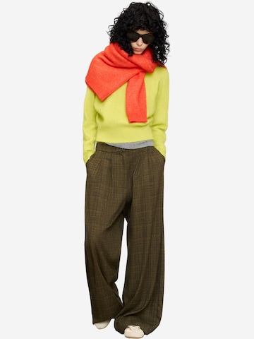 Pullover di Adolfo Dominguez in giallo